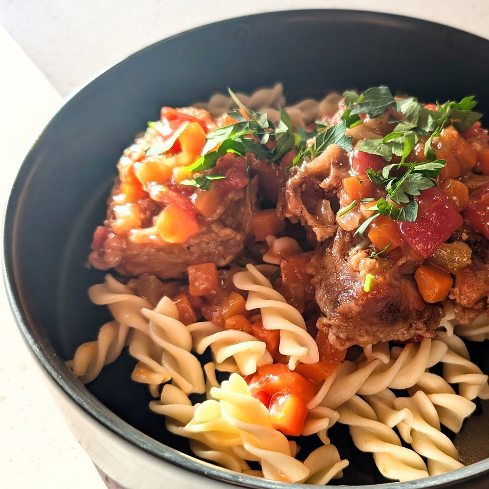 Osso bucco de porc de la Boucherie Poirier, sur nouilles aux oeufs