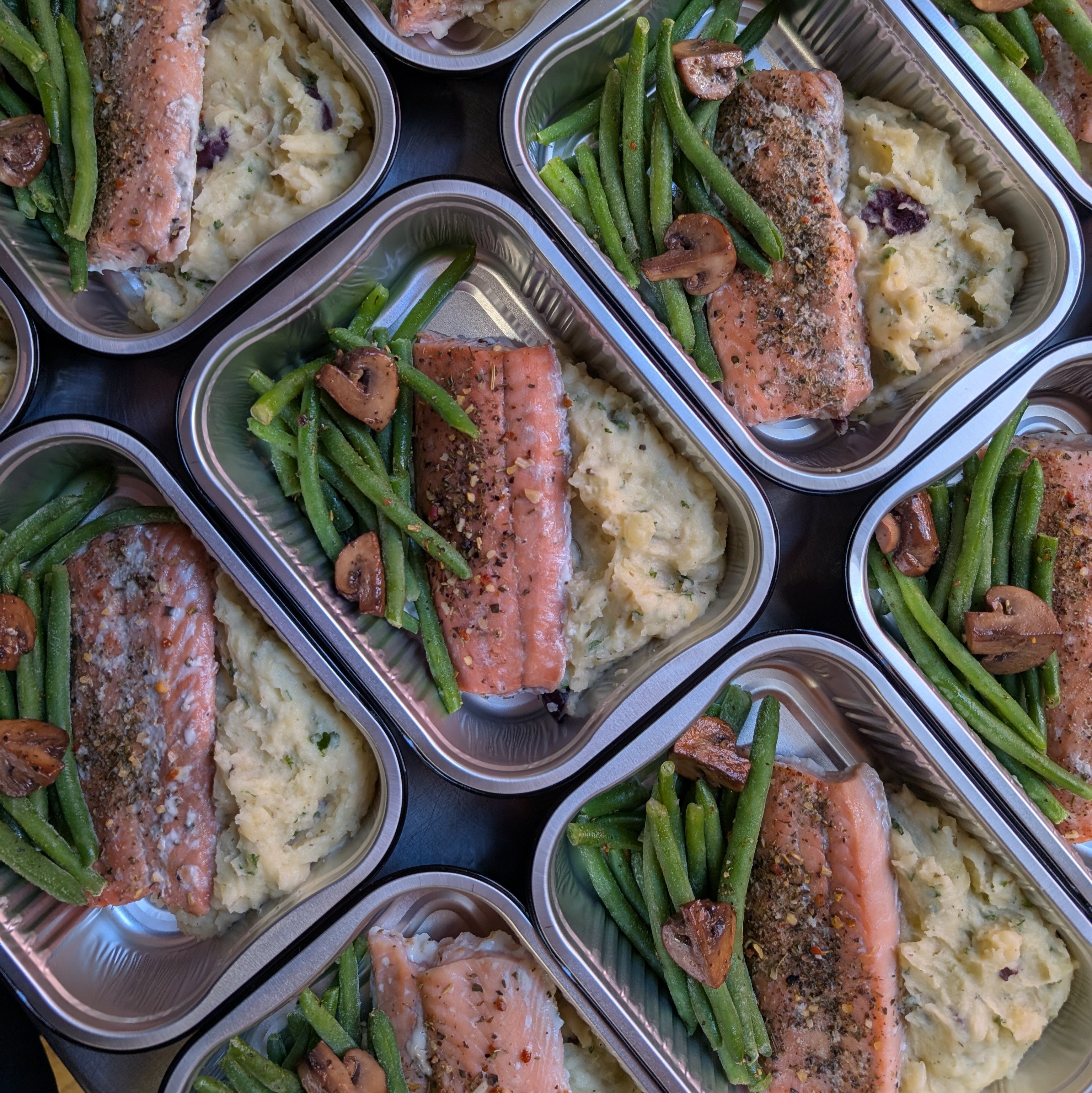 Maple glazed salmon salad