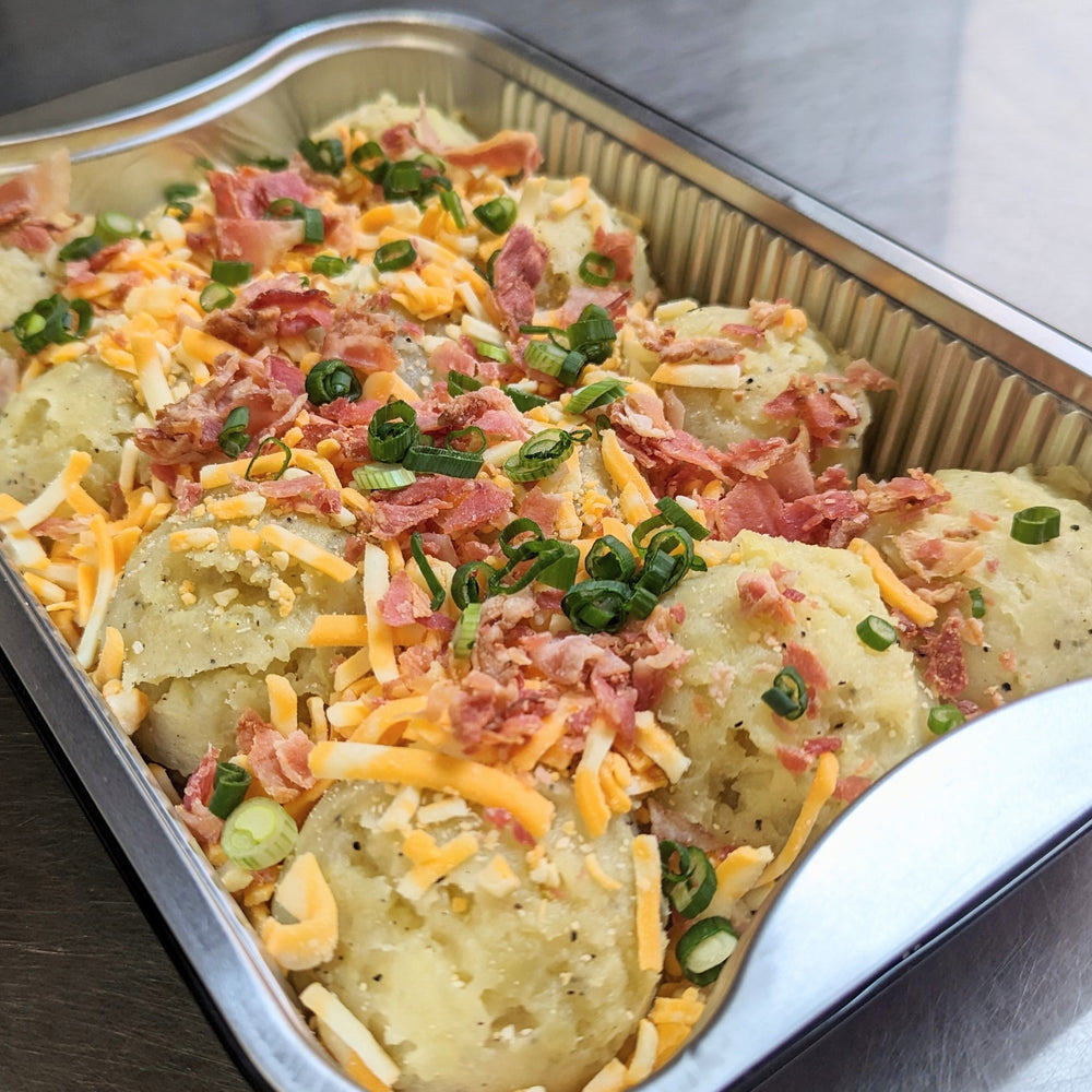 Mashed potatoes topped with cheese and bacon (frozen)