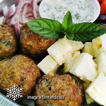 Assiette de boulettes à la grecque
